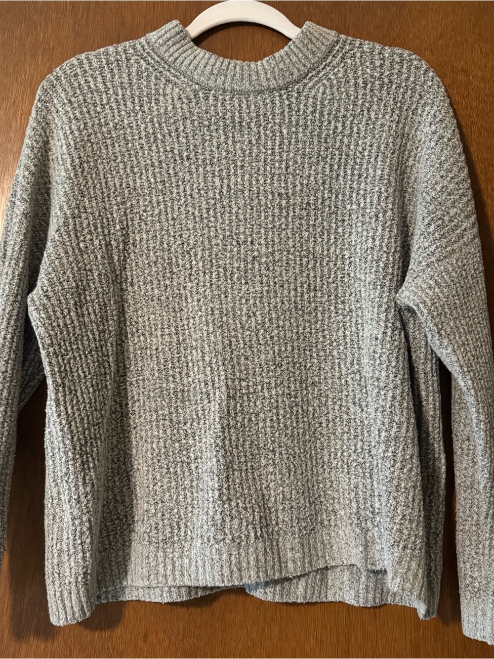 2/$25 American Eagle Outfitters Heather Gray Waffle Knit Crewneck Sweater